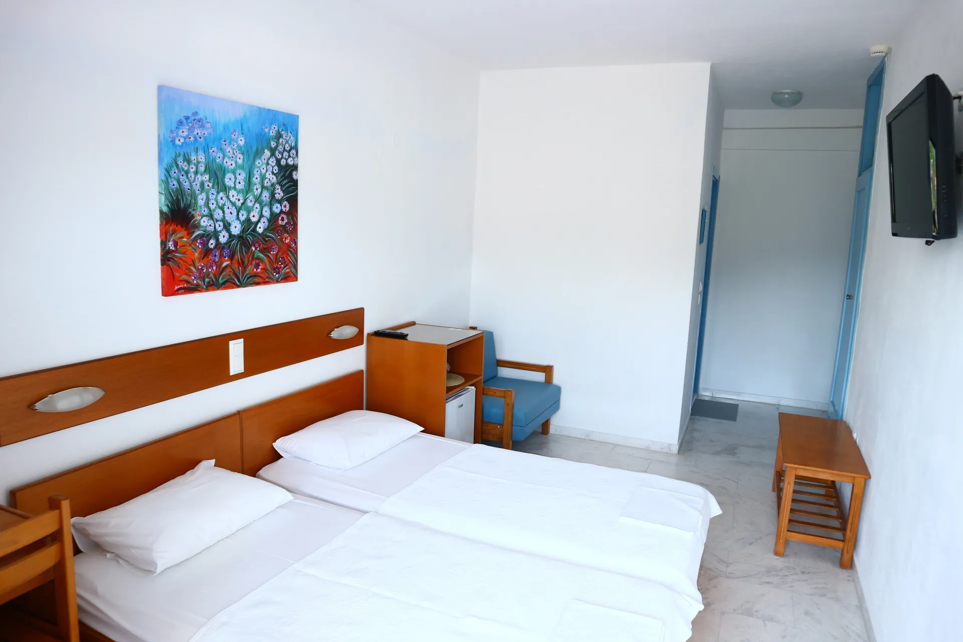 Tiara Holidays - Danae Hotel - Double Room + Extra Bed - bedroom